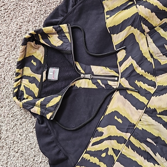 Free People Movement Pullover - Picture 2 of 10